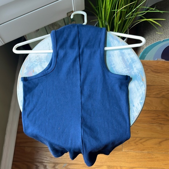 J Crew and Vineyard Vines Set - Picture 3 of 7